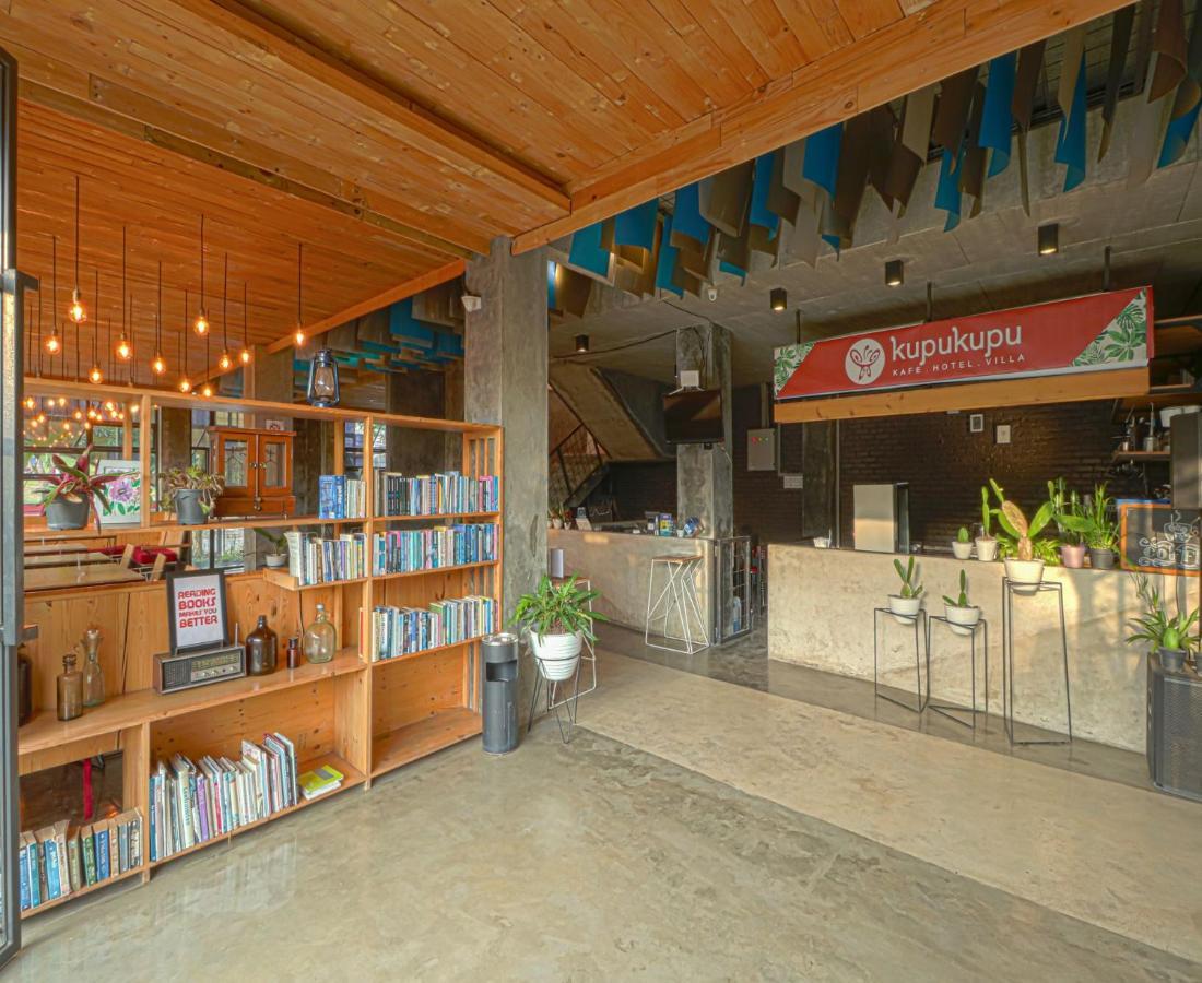 D'Journey Hotel Lembang Exterior photo